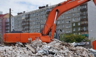 Вывоз строительного мусора с участка в Вязниках недорого от 1533 руб. | 2Землекопа-Взн